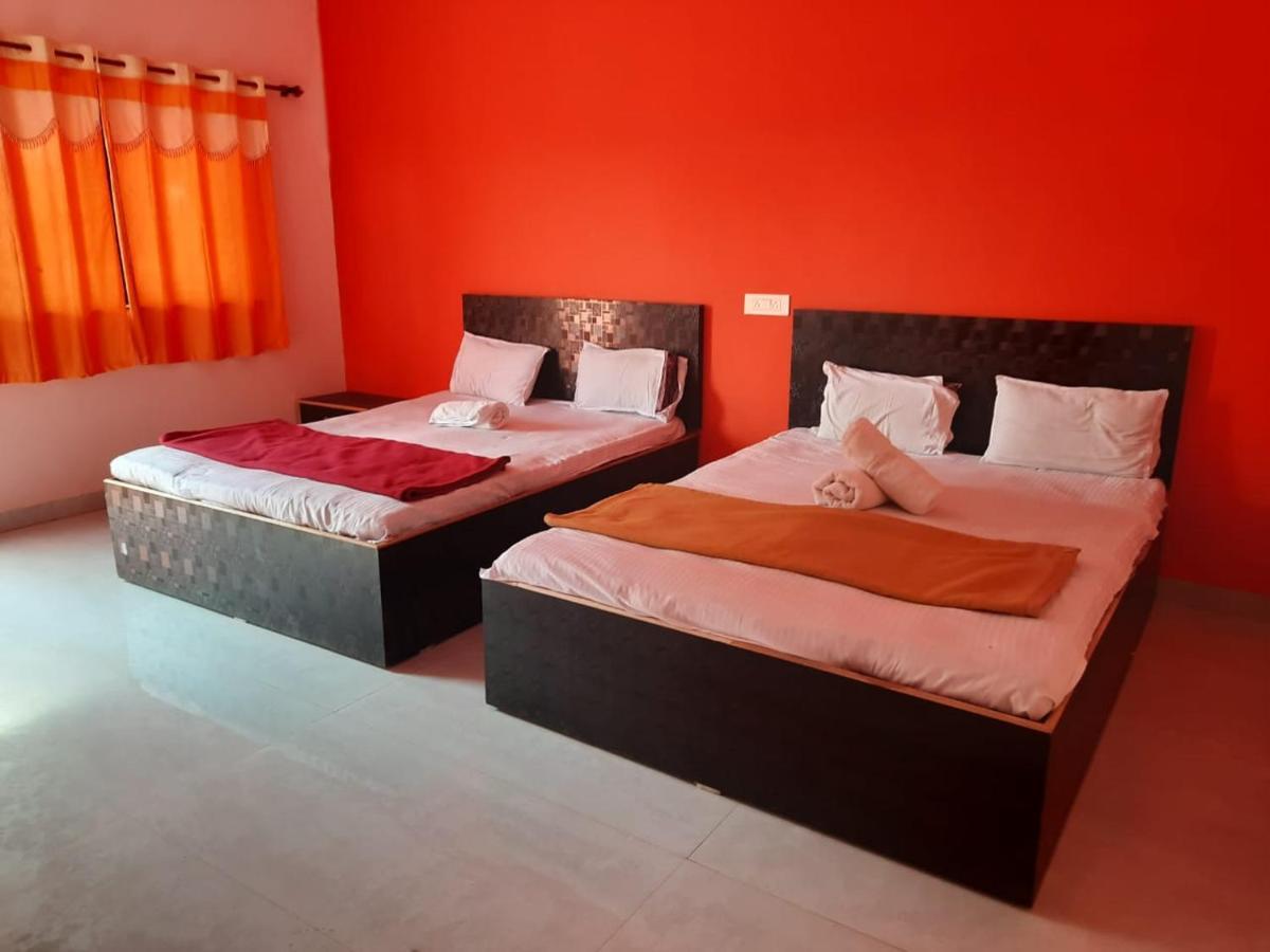 Hotel Nisarg Lodging And Restaurant ออรังกาบัด ภายนอก รูปภาพ